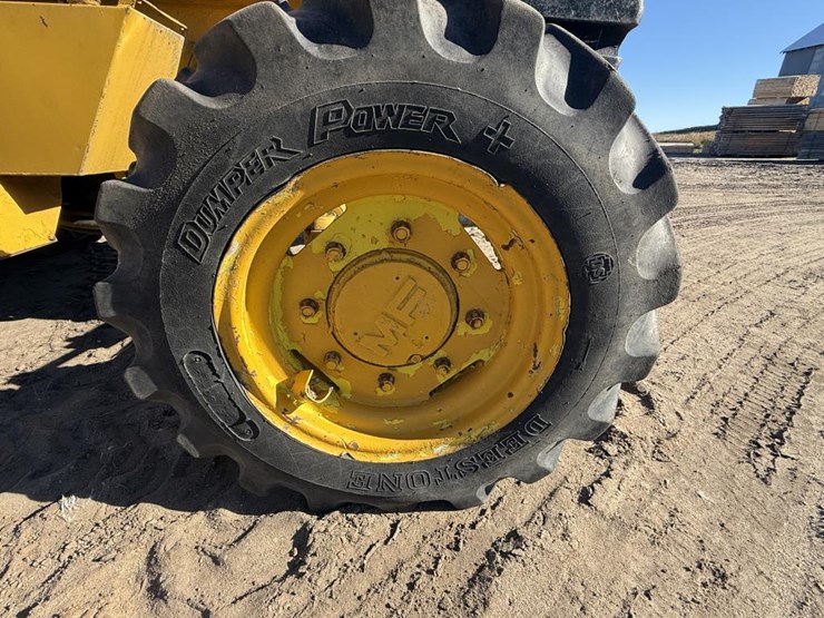 #1975-•-massey-ferguson-14k-forklift-image-33