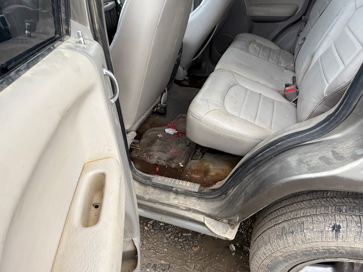 2004-jeep-liberty-image-18