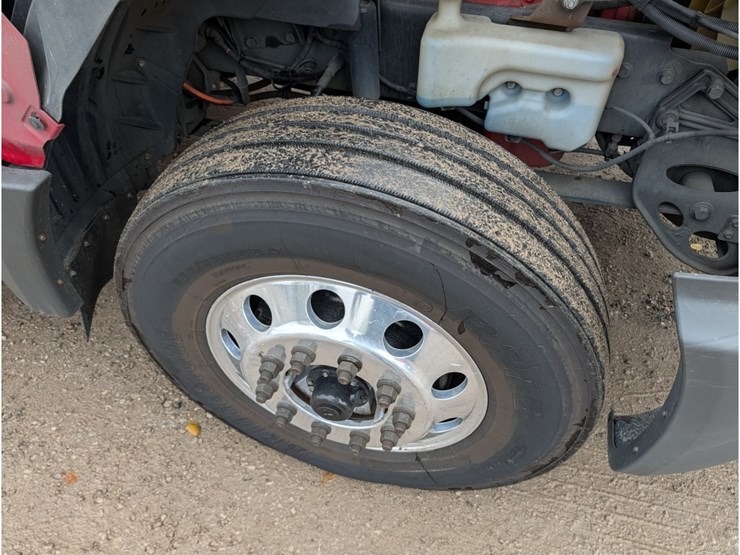 2019-international-lt-image-14