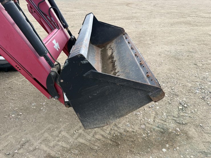 2009-massey-ferguson-3625-image-48