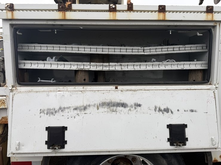 #2000-•-2014-freightliner-altec-digger-derrick-image-48