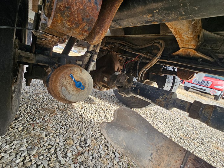 2016-freightliner-s2g-image-87