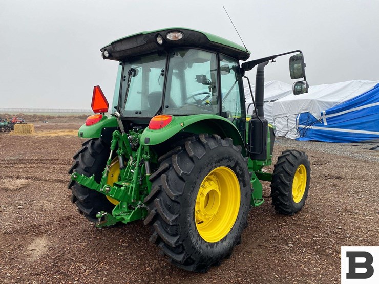 2018-john-deere-5090m-image-5