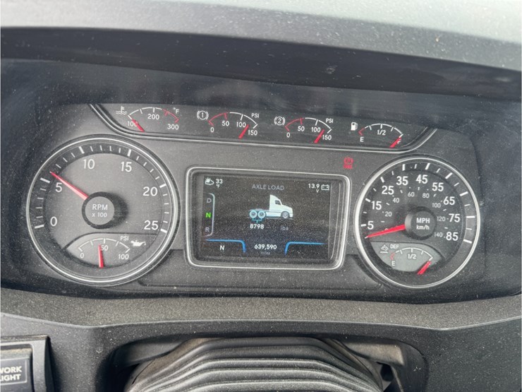 2019-international-lt-image-12