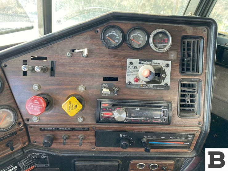 freightliner-fuel-image-64