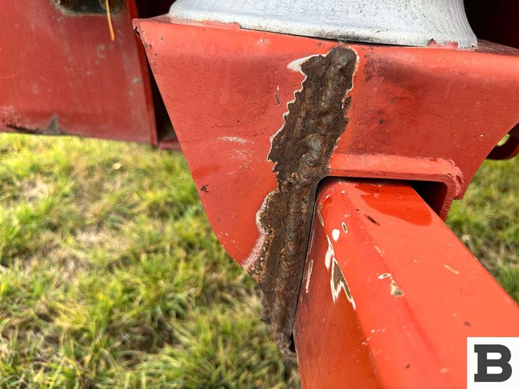 2005-new-holland-hw365-image-50