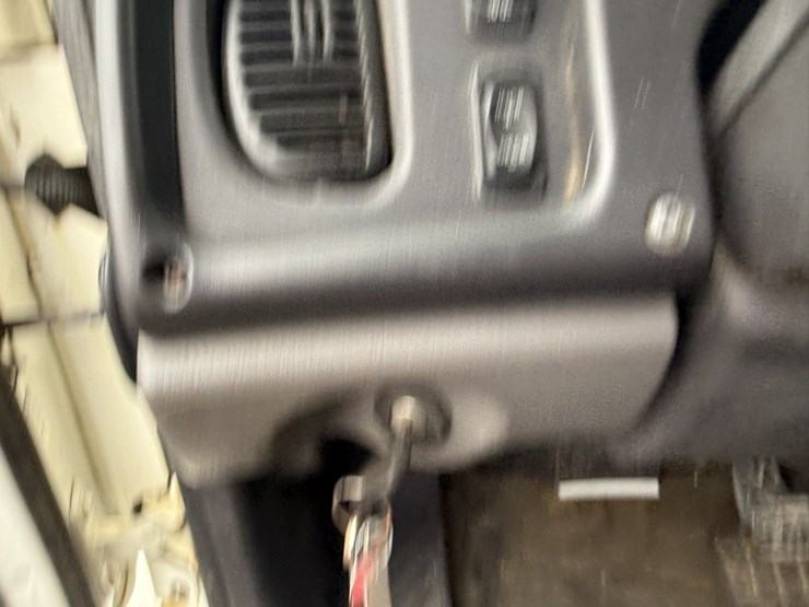 #2000-•-2014-freightliner-altec-digger-derrick-image-87