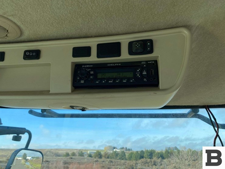 2013-john-deere-9560rt-image-79