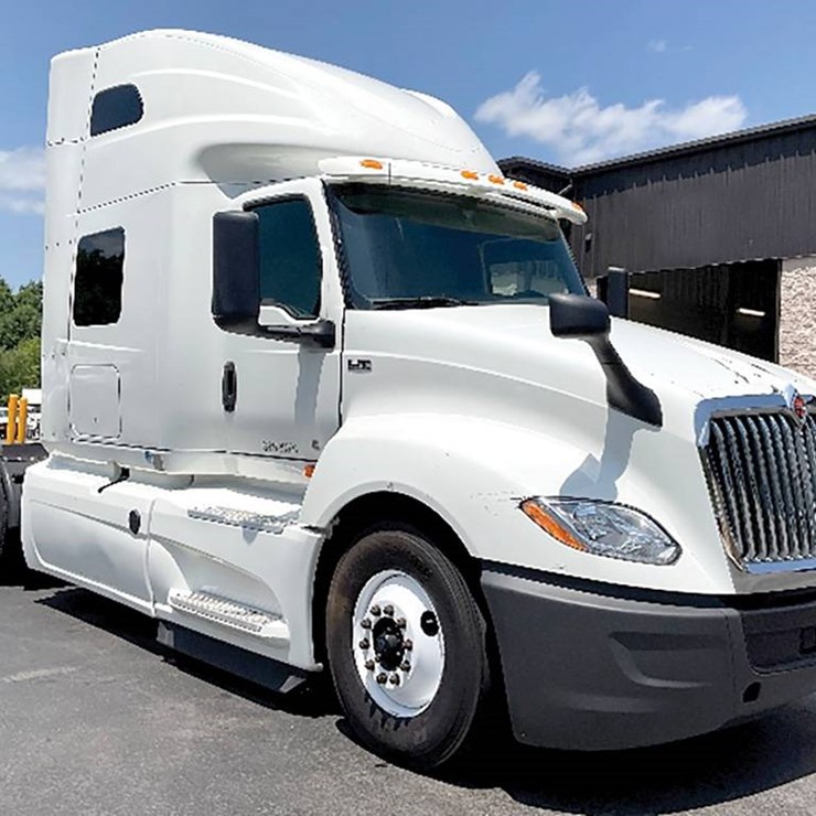 2020 INTERNATIONAL LT