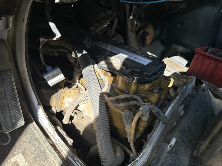 2006-caterpillar-c7-image-33