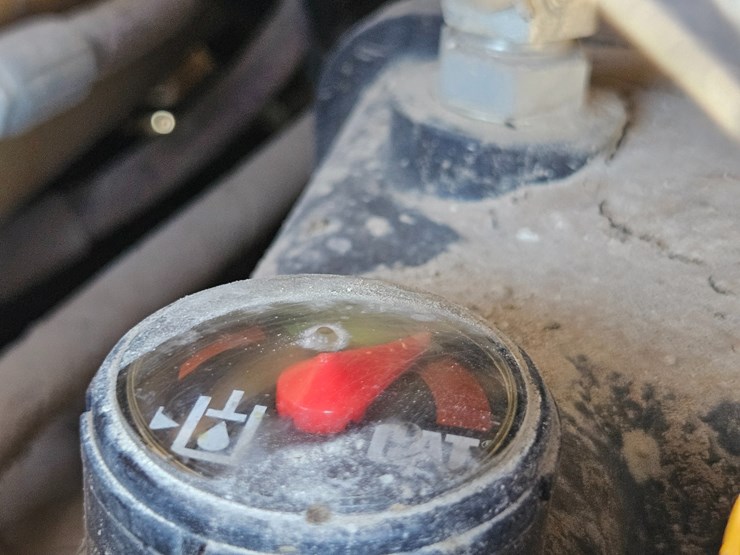 2023-caterpillar-299d3-image-73