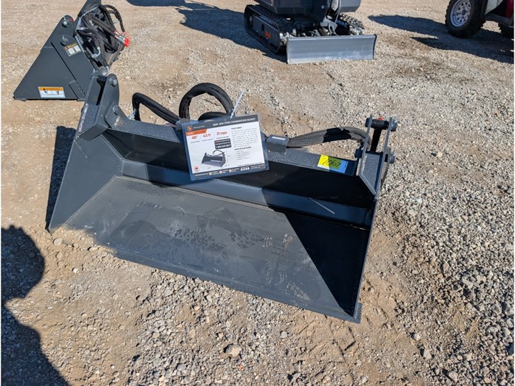 wolverine-mini-skid-steer-combination-bucket-46"-image-2
