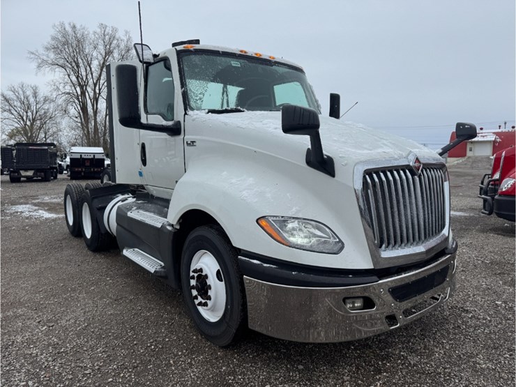 2019-international-lt-image-3