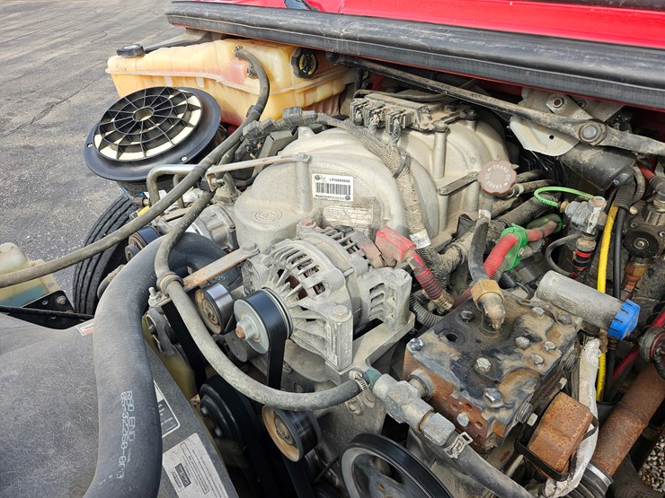 2016-freightliner-s2g-image-30