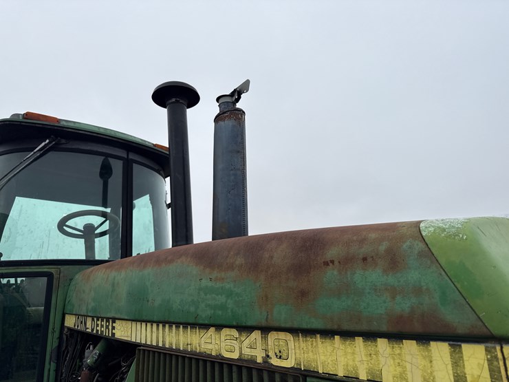 john-deere-4640-image-32