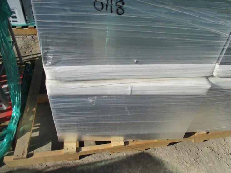 lot-of-approx-(12)-ottomans-image-4