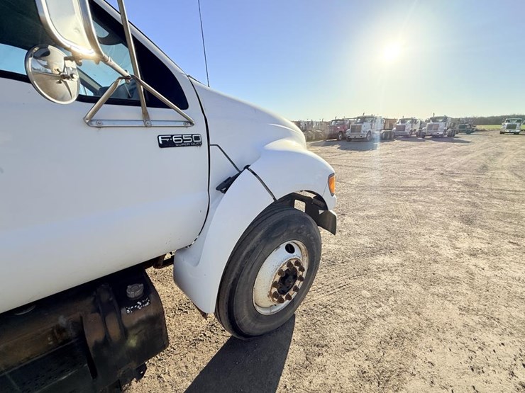 2000-ford-f650-sd-image-32