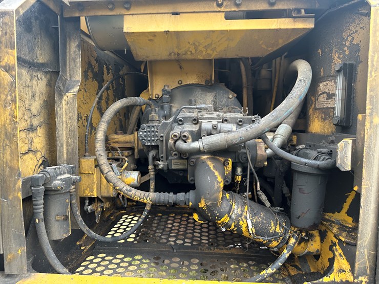 deere-790e-lc-image-48