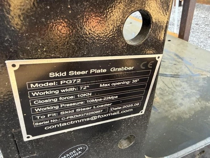 2025-giyi-pg72-plate-grapple-for-skid-steer-image-5