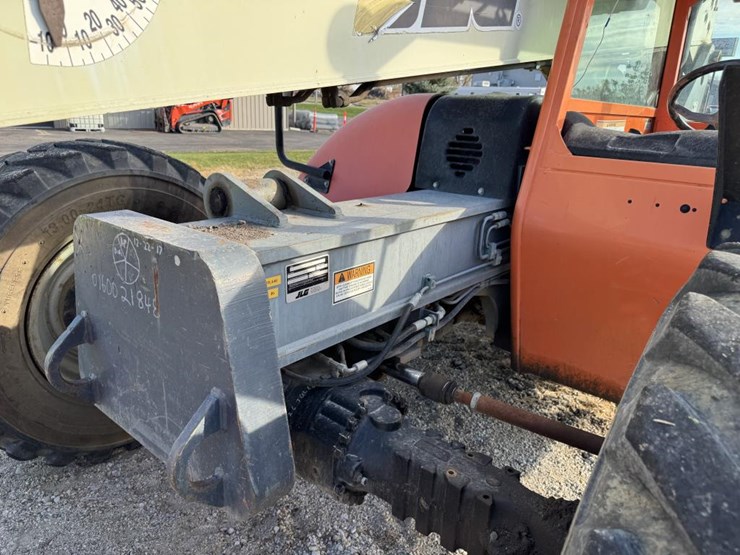 2006-jlg-g6-42a-image-11