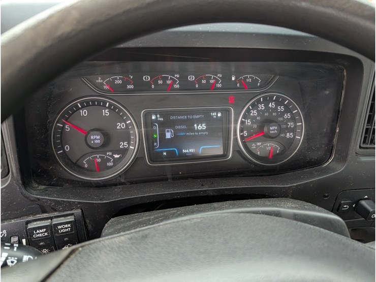 2021-international-lt-image-25