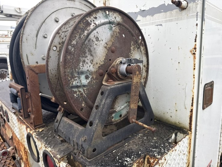 2002-international-4300-sba-image-39