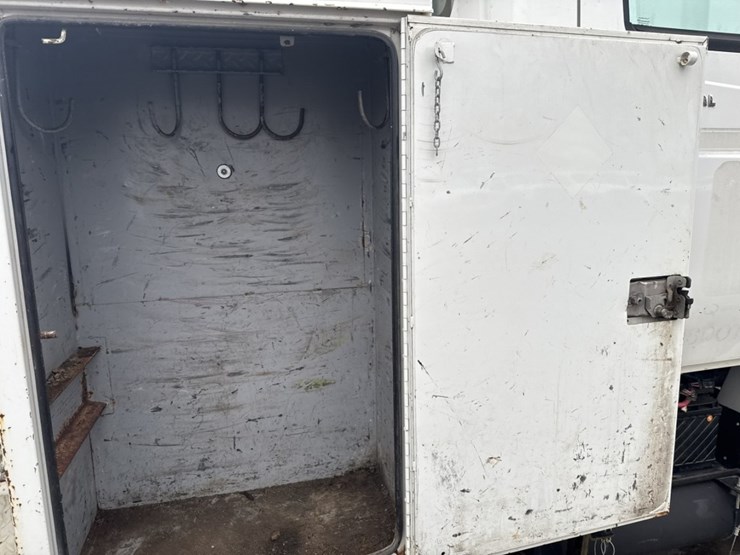 2002-international-4300-sba-image-44