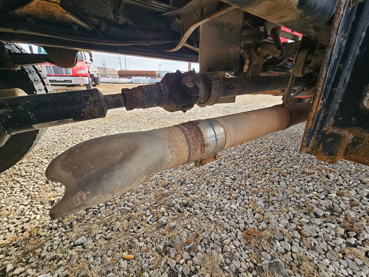 2016-freightliner-s2g-image-88