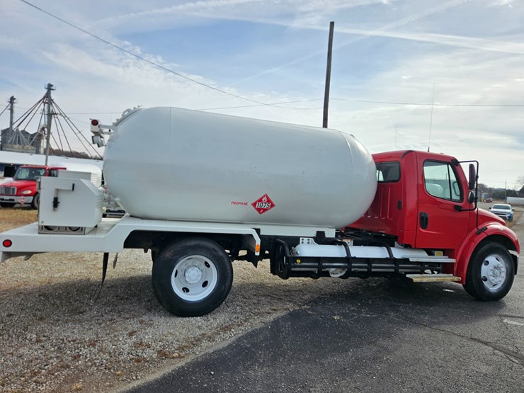 2018-freightliner-s2g-image-19