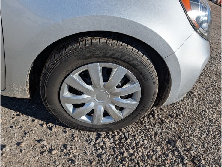 2013-kia-rio-image-4