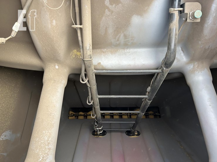 new-holland-p2080-image-121