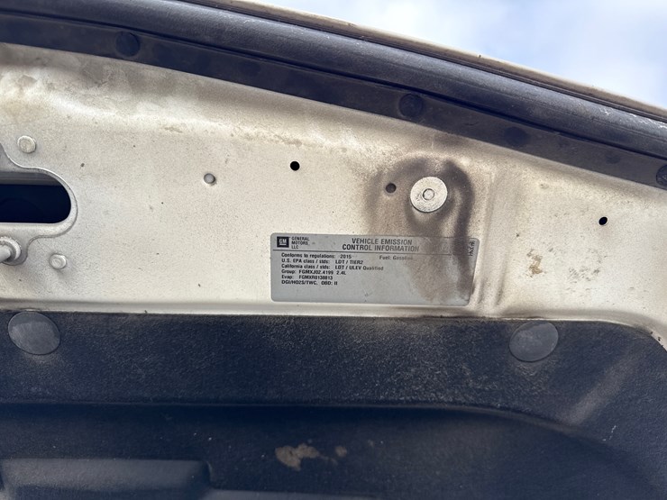 2015-chevrolet-equinox-image-32