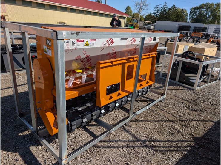 landhonor-3-point/skid-steer-no-till-seed-drill-image-6