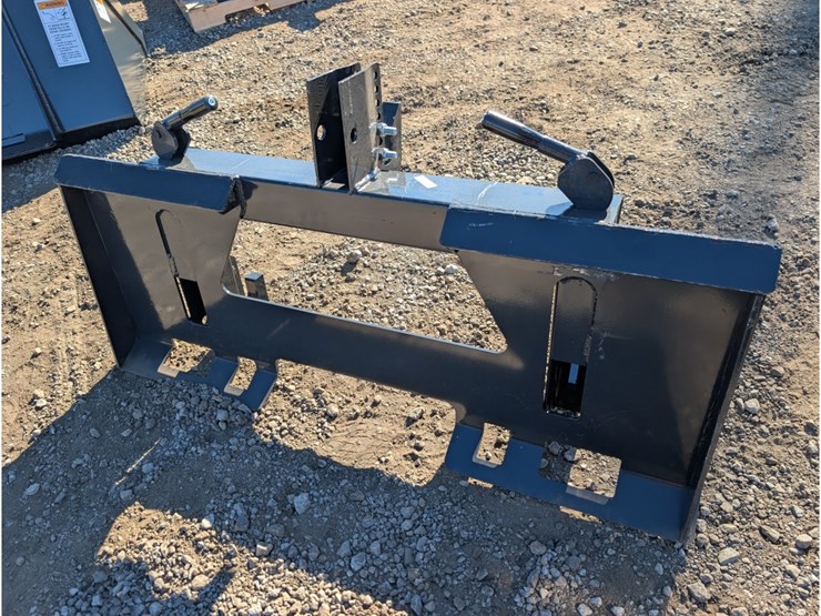 wolverine-skid-steer-3-point-adapter-image-4