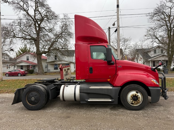 2019-international-lt-image-3