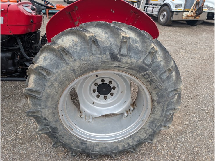 massey-ferguson-263-image-13