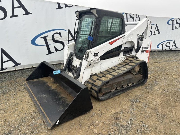 2020-bobcat-t740-image-1