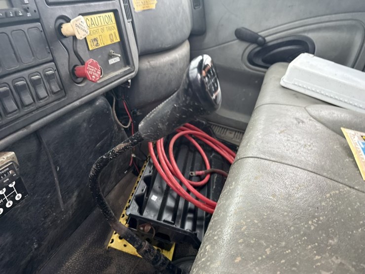 2002-international-4300-sba-image-78