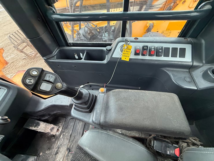 hyundai-hl940-image-82