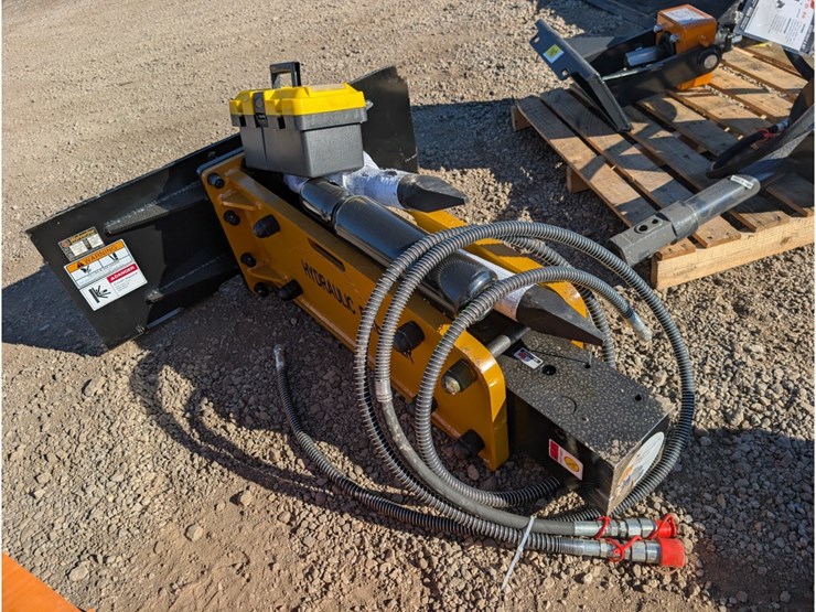 wolverine-skid-steer-zw-750-hydraulic-breaker-image-3