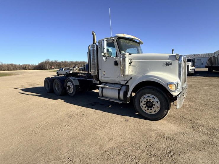 #1972-•-2008-international-eagle-day-cab-truck-tractor-image-7