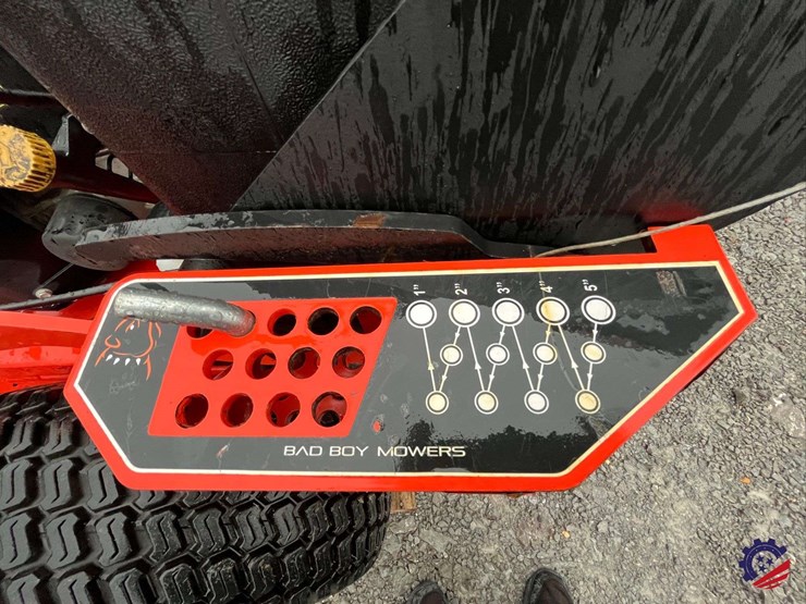 2023-bad-boy-603cc-/-48”-stand-up-lawn-mower-image-23