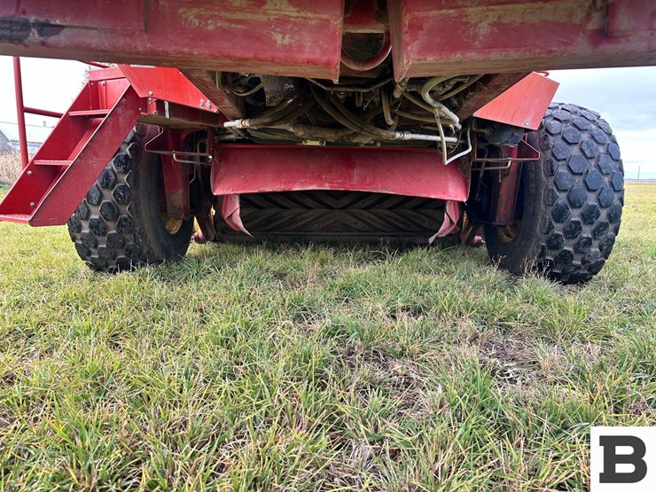 2005-new-holland-hw365-image-47