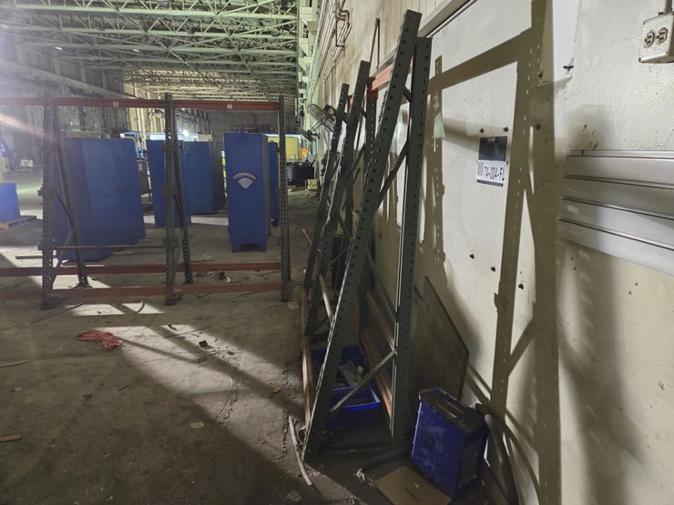 #3495-•-industrial-pallet-racking-image-3