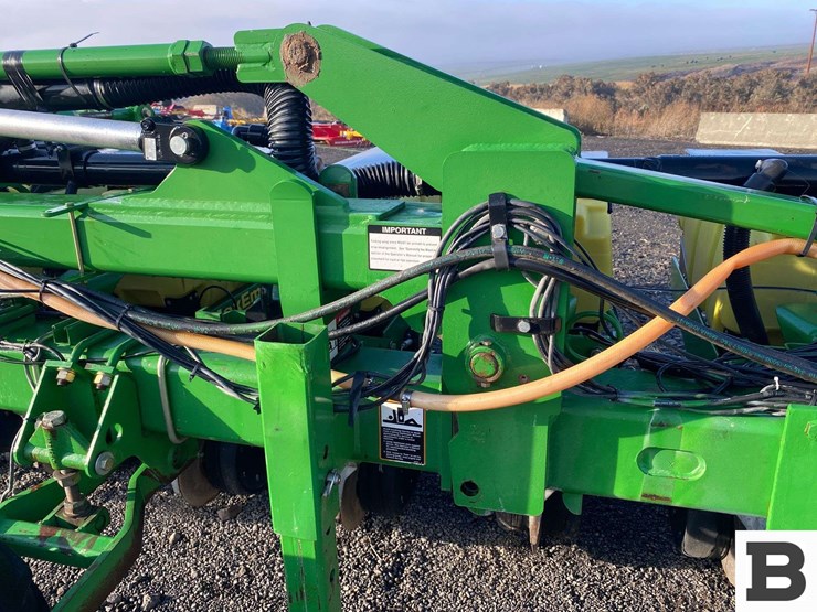 2007-john-deere-1720-image-22