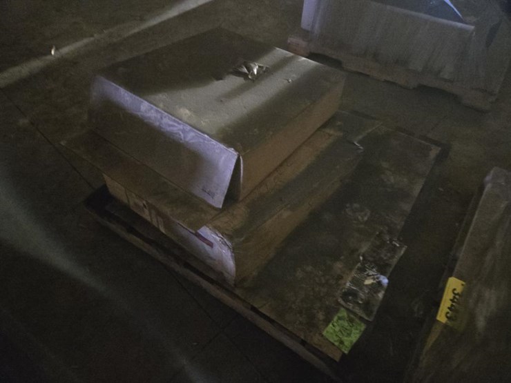 #3442-•-(2)-liquatite-1-1/4"x50'-rolls-image-4