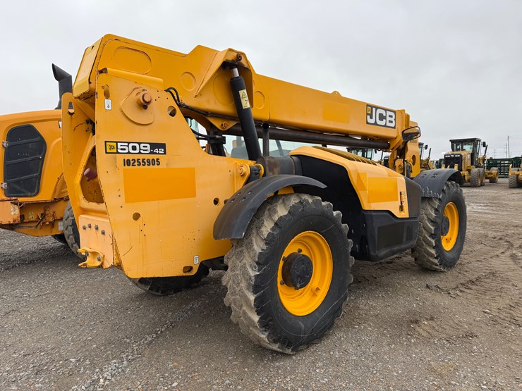 2018-jcb-509-42-image-4