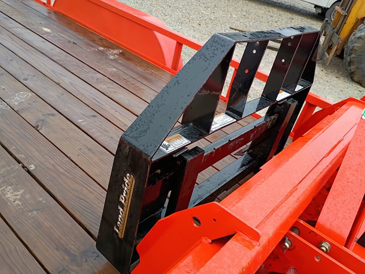 2022-kubota-la526-image-131