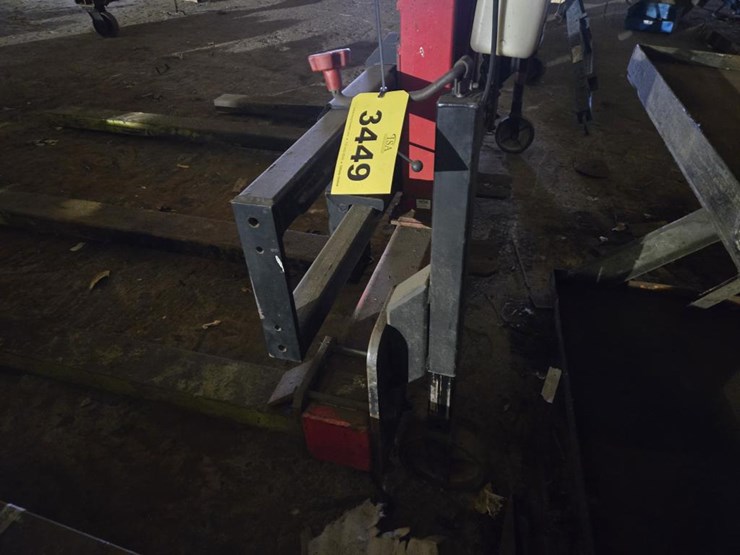 #3449-•-heftee-4000lb-hydraulic-service-lift-image-8