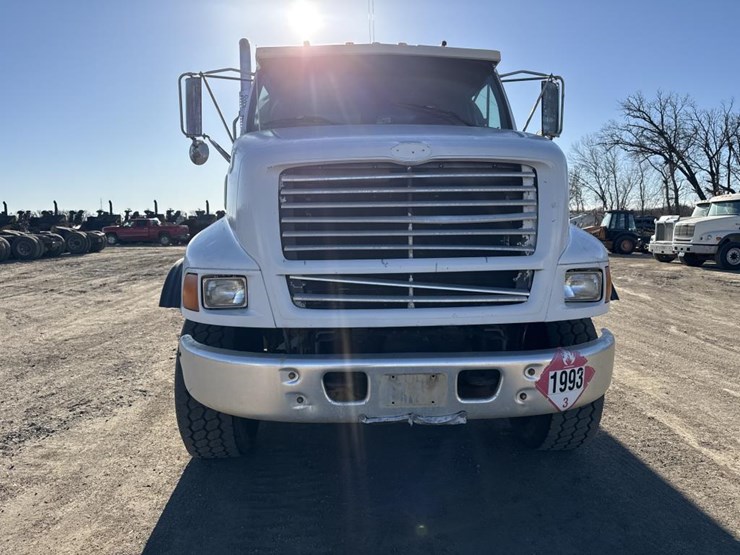 #1953-•-1998-ford-fuel-truck-image-8